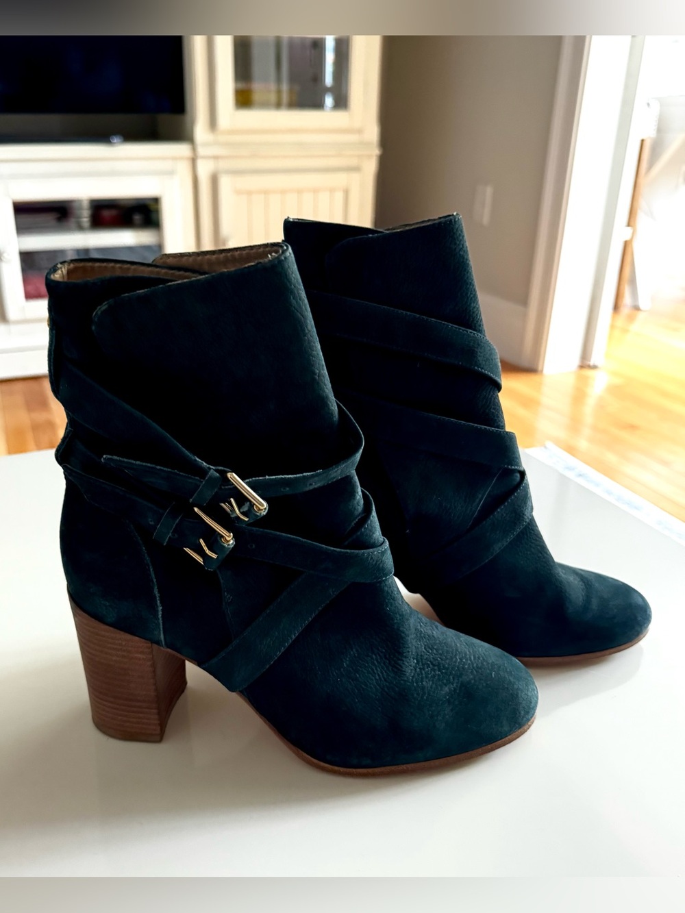 Kate Spade Teal Suede Ankle Boots with Wrap Straps GUC size 8.5
